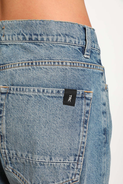 Slim Fit 5 Pocket jeans