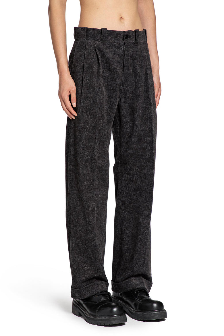 LOT.201 Work Trousers