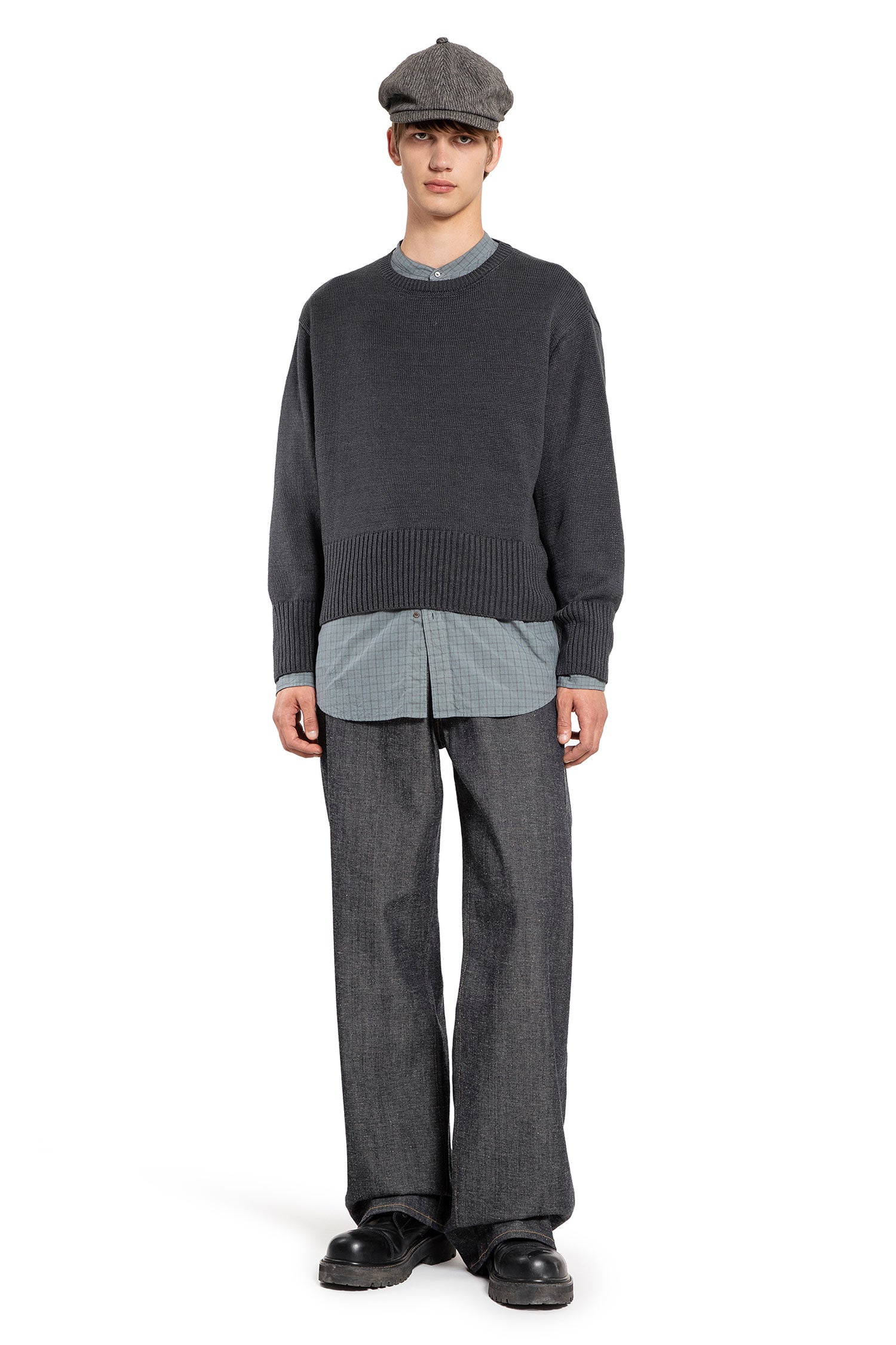 TAIGA TAKAHASHI MAN GREY KNITWEAR