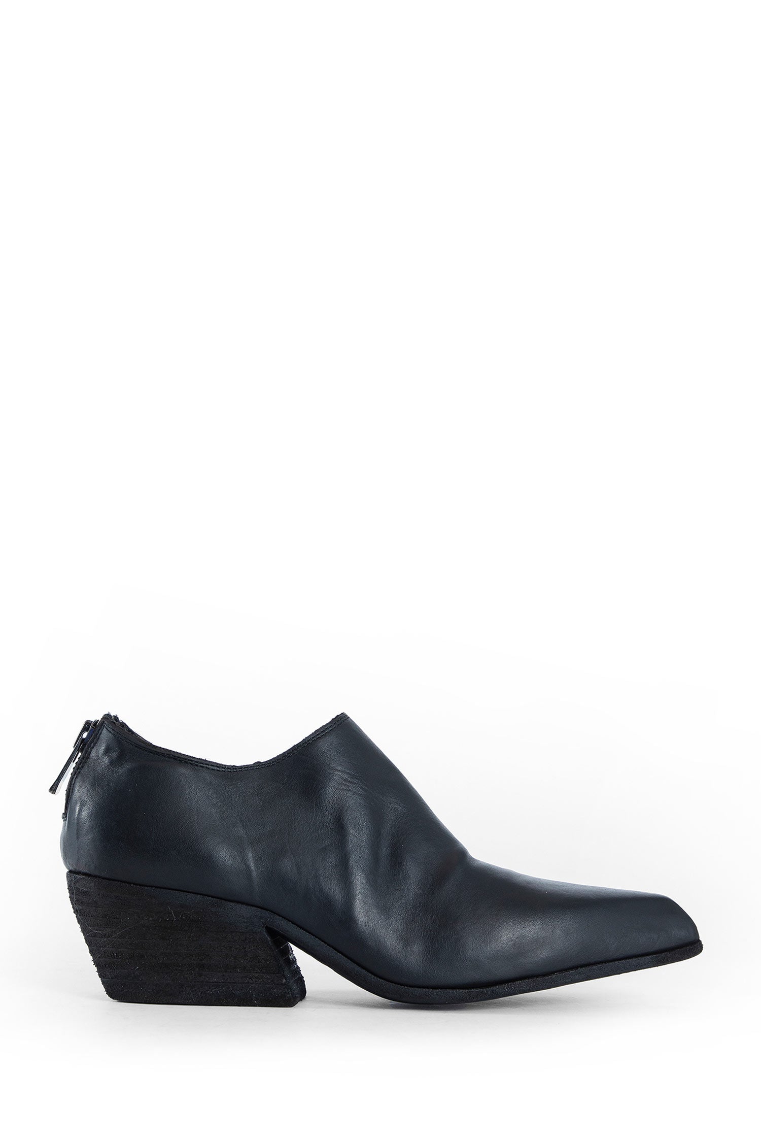 Low Cut Boots