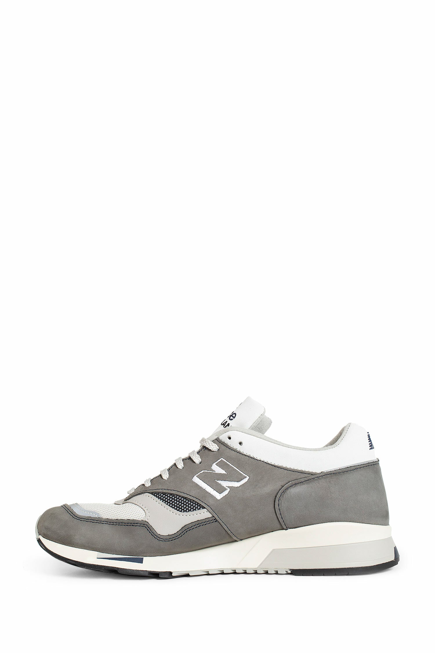 NEW BALANCE UNISEX GREY SNEAKERS