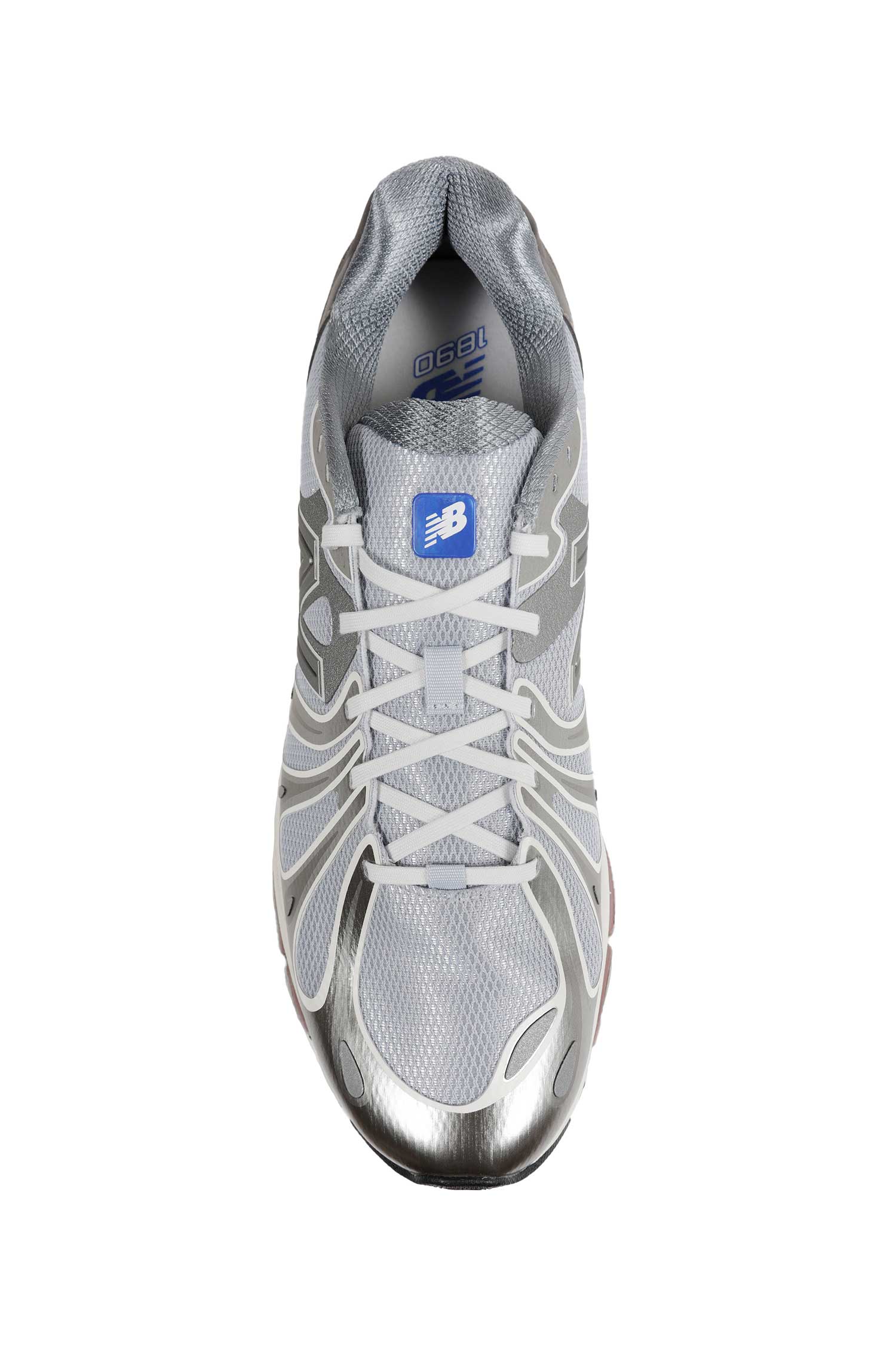 U18907 Sneakers
