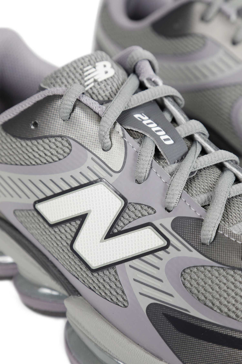 NEW BALANCE ABZORB 2000 Sneakers unisex