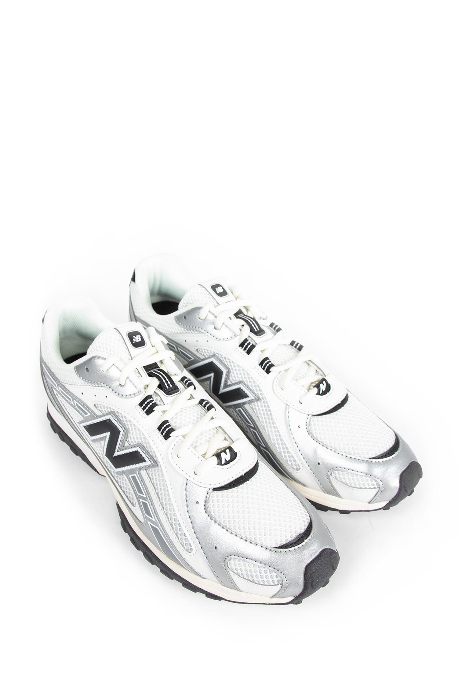 204l Sneakers
