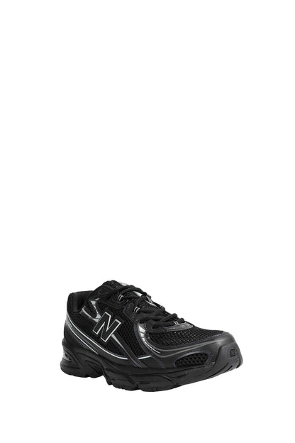 740 Sneakers