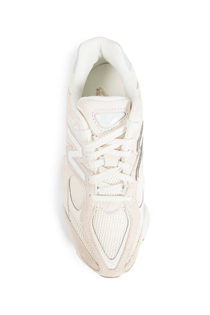 U9060 Sneakers