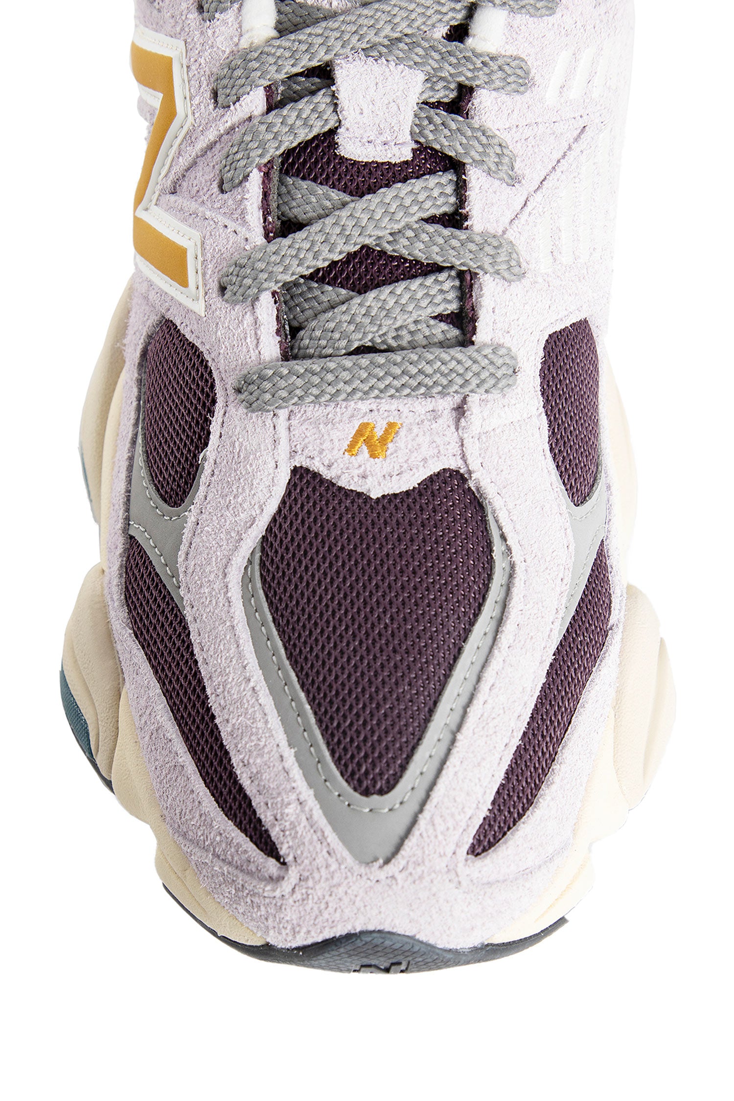 NEW BALANCE UNISEX PURPLE SNEAKERS