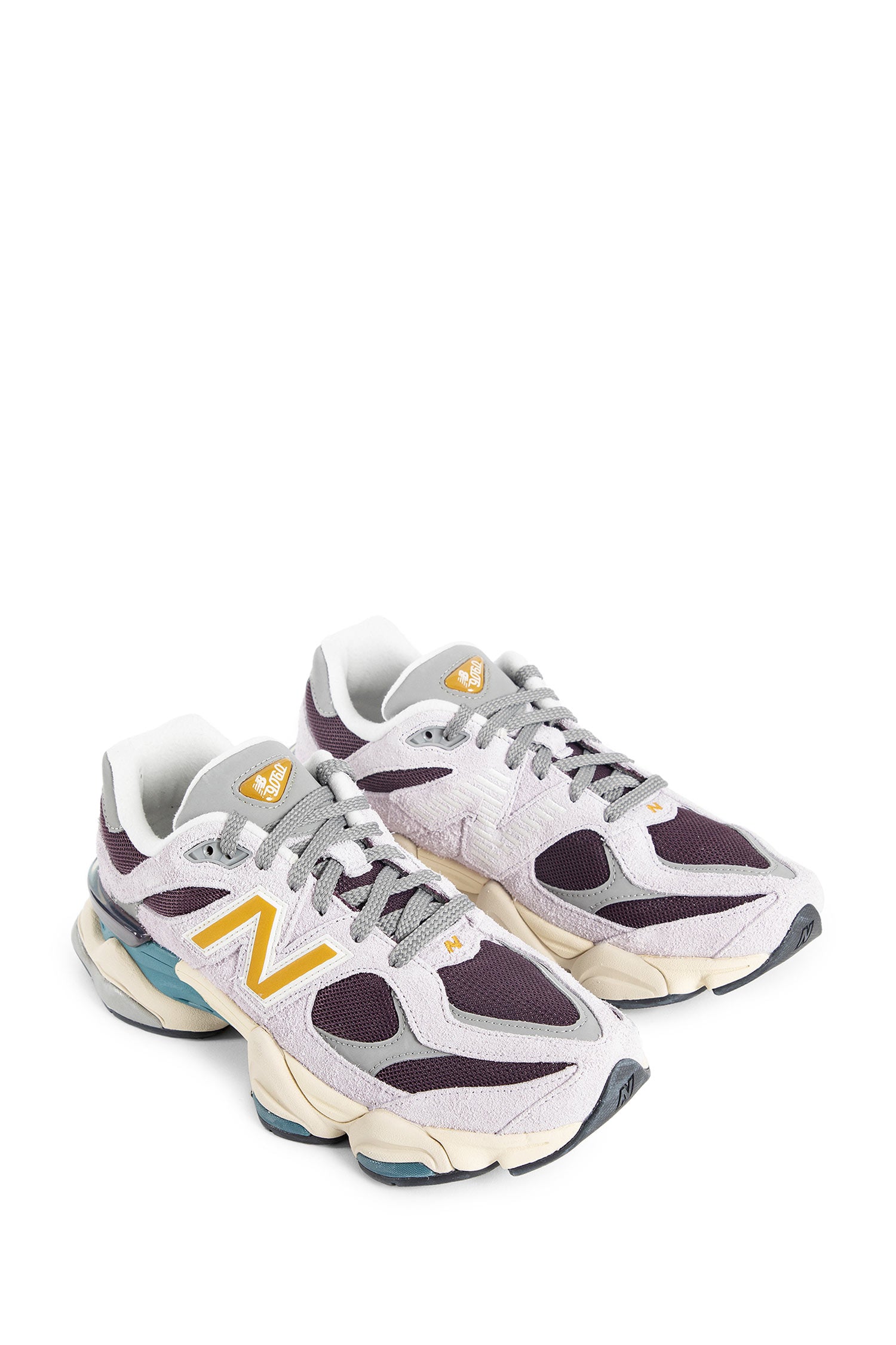 NEW BALANCE UNISEX PURPLE SNEAKERS