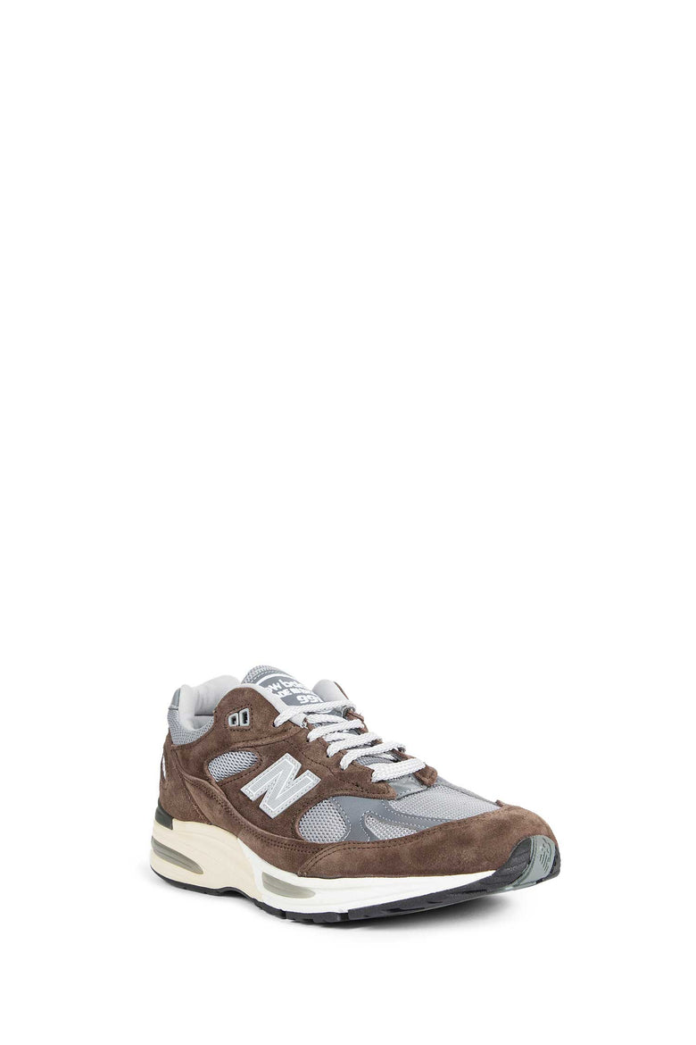 NEW BALANCE UNISEX BROWN SNEAKERS