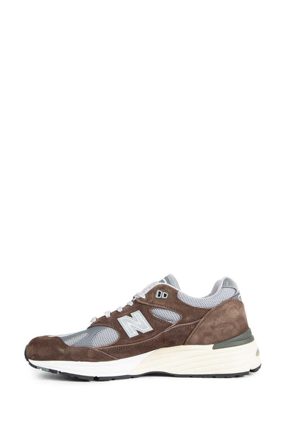 NEW BALANCE UNISEX BROWN SNEAKERS