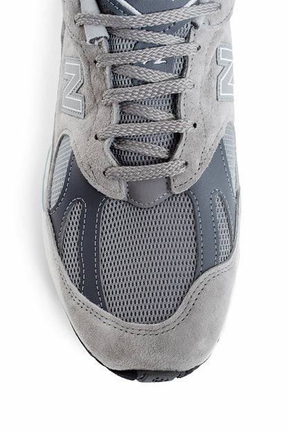 Made in UK 991v2 Sneakers