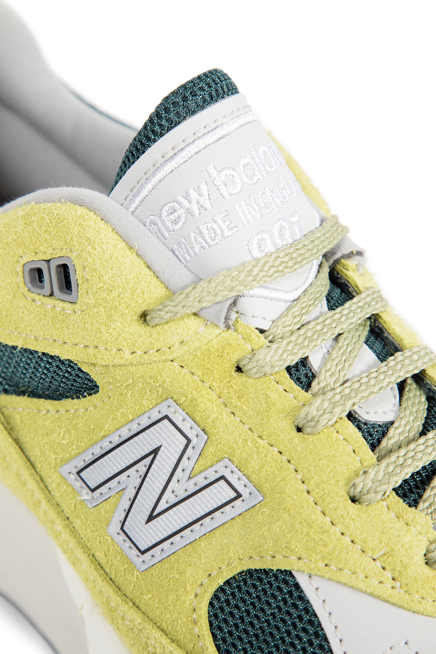 Made in UK 991v2 Sneakers