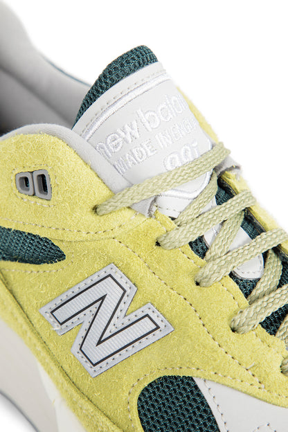 Made in UK 991v2 Sneakers