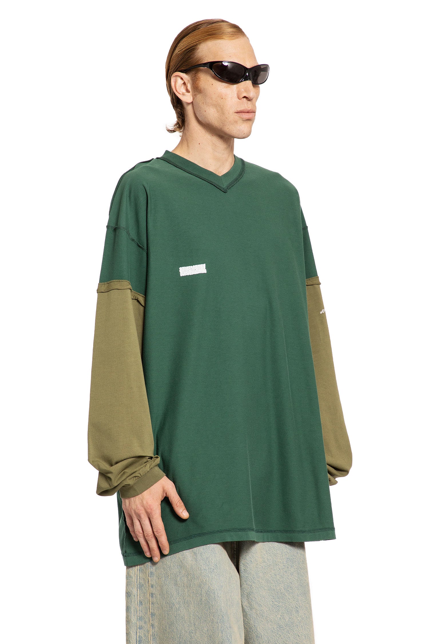 VETEMENTS MAN GREEN T-SHIRTS & TANK TOPS