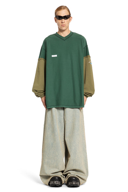 VETEMENTS MAN GREEN T-SHIRTS & TANK TOPS