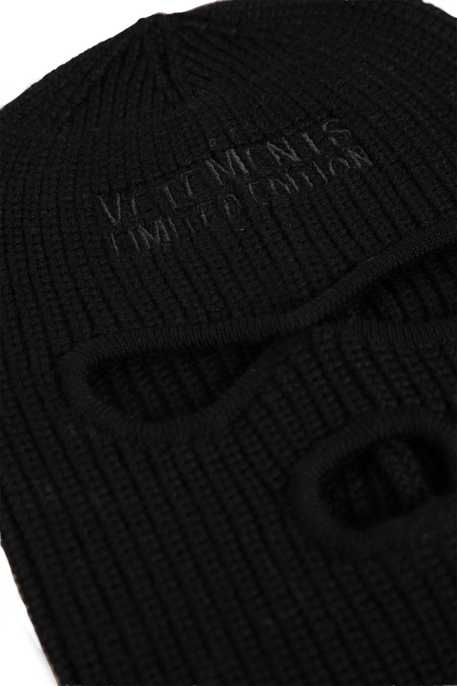 VETEMENTS MAN BLACK HATS