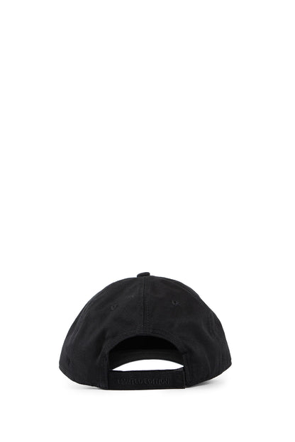 VETEMENTS MAN BLACK HATS