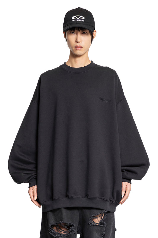 VETEMENTS MAN BLACK SWEATSHIRTS