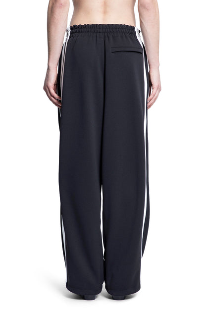 VETEMENTS MAN BLACK&WHITE TROUSERS