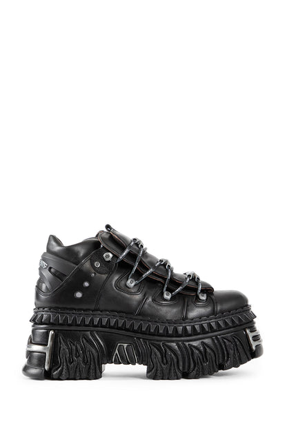 Antonioli VETEMENTS MAN BLACK SNEAKERS