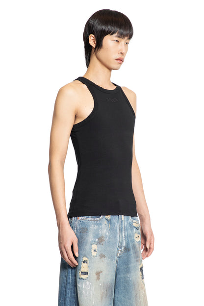 VETEMENTS MAN BLACK T-SHIRTS & TANK TOPS