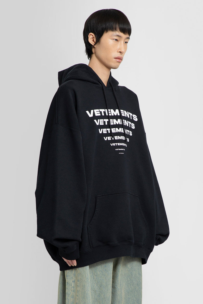 VETEMENTS MAN BLACK SWEATSHIRTS