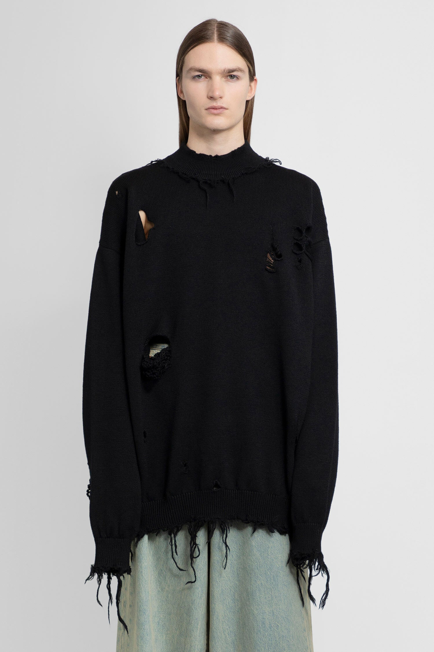 VETEMENTS MAN BLACK KNITWEAR