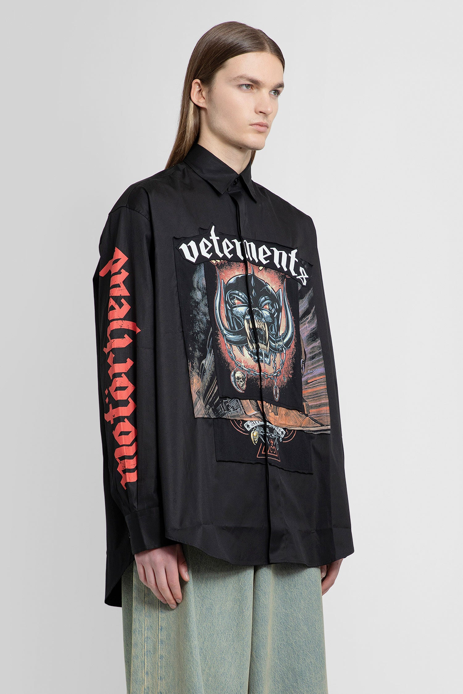 VETEMENTS MAN BLACK SHIRTS