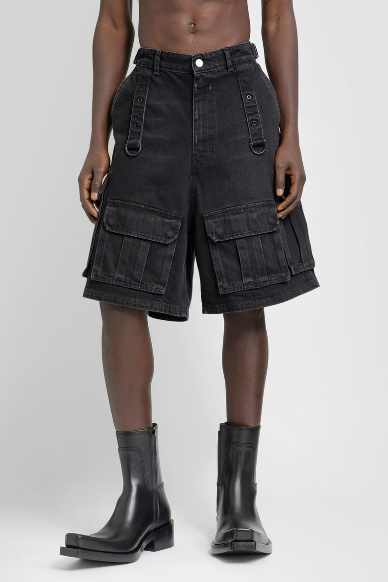 VETEMENTS MAN BLACK SHORTS & SKIRTS