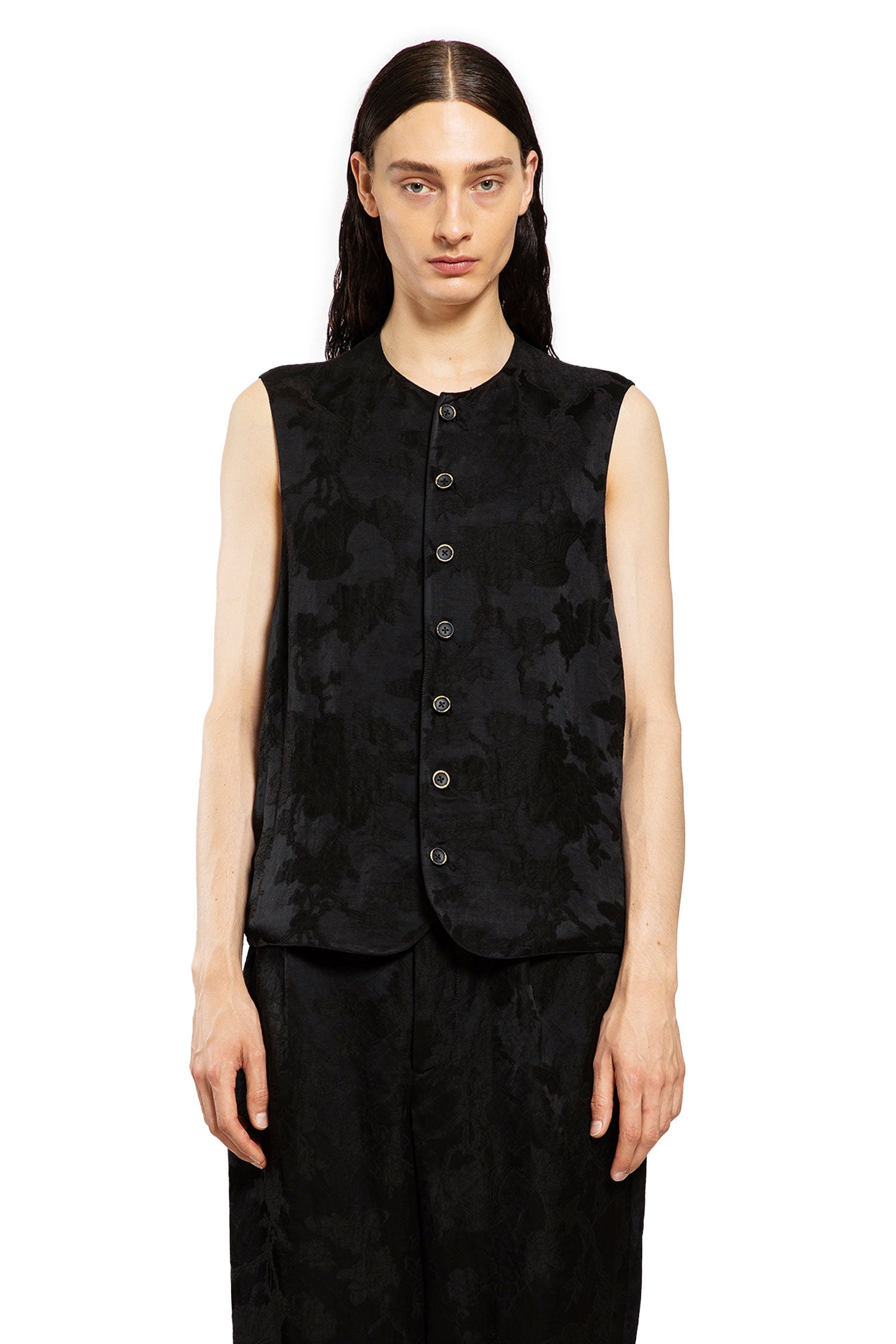 UMA WANG MAN BLACK VESTS