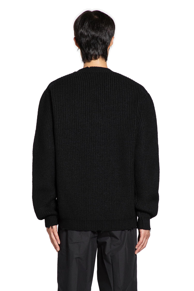 Distressed Wool Jumper with Charms - Antonioli.eu