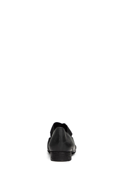 UMA WANG WOMAN BLACK FLATS