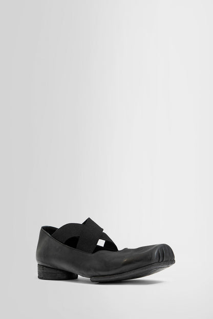 UMA WANG WOMAN BLACK FLATS