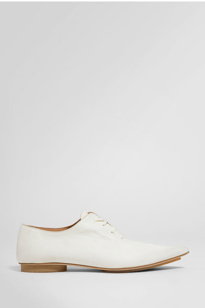 UMA WANG WOMAN WHITE LACE-UPS