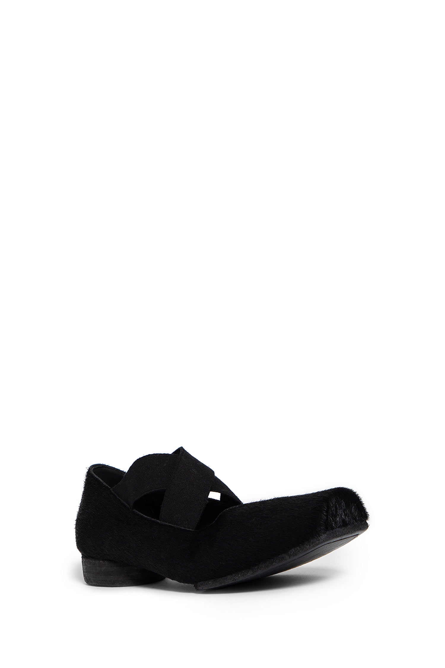 UMA WANG WOMAN BLACK FLATS