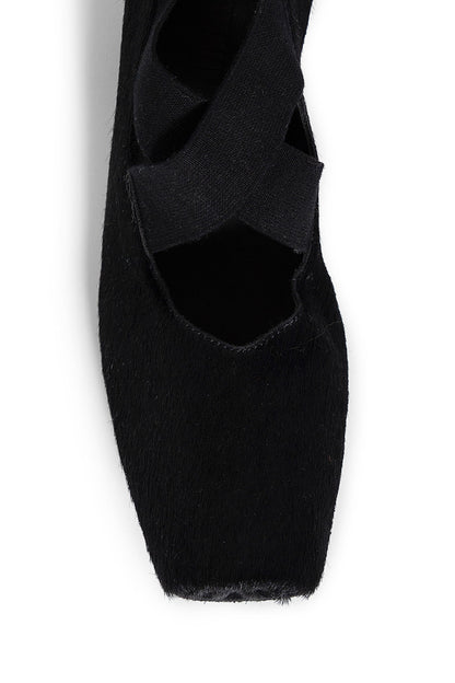 UMA WANG WOMAN BLACK FLATS