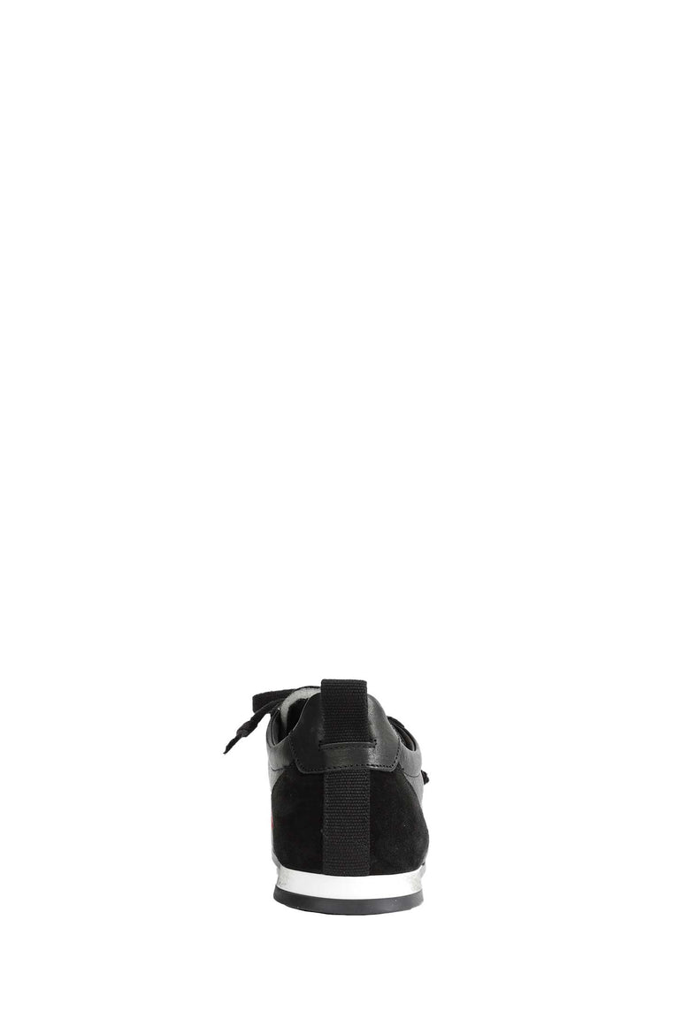 
              UMA WANG Leather Sneakers woman
            
