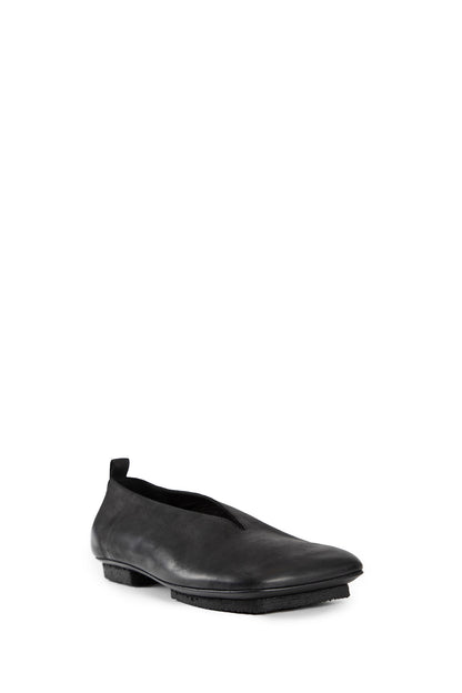 UMA WANG WOMAN BLACK FLATS