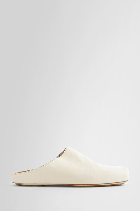 UMA WANG WOMAN OFF-WHITE MULES