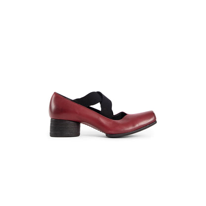 UMA WANG WOMAN RED PUMPS