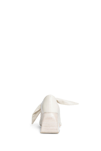 Knotted Pumps in Leather