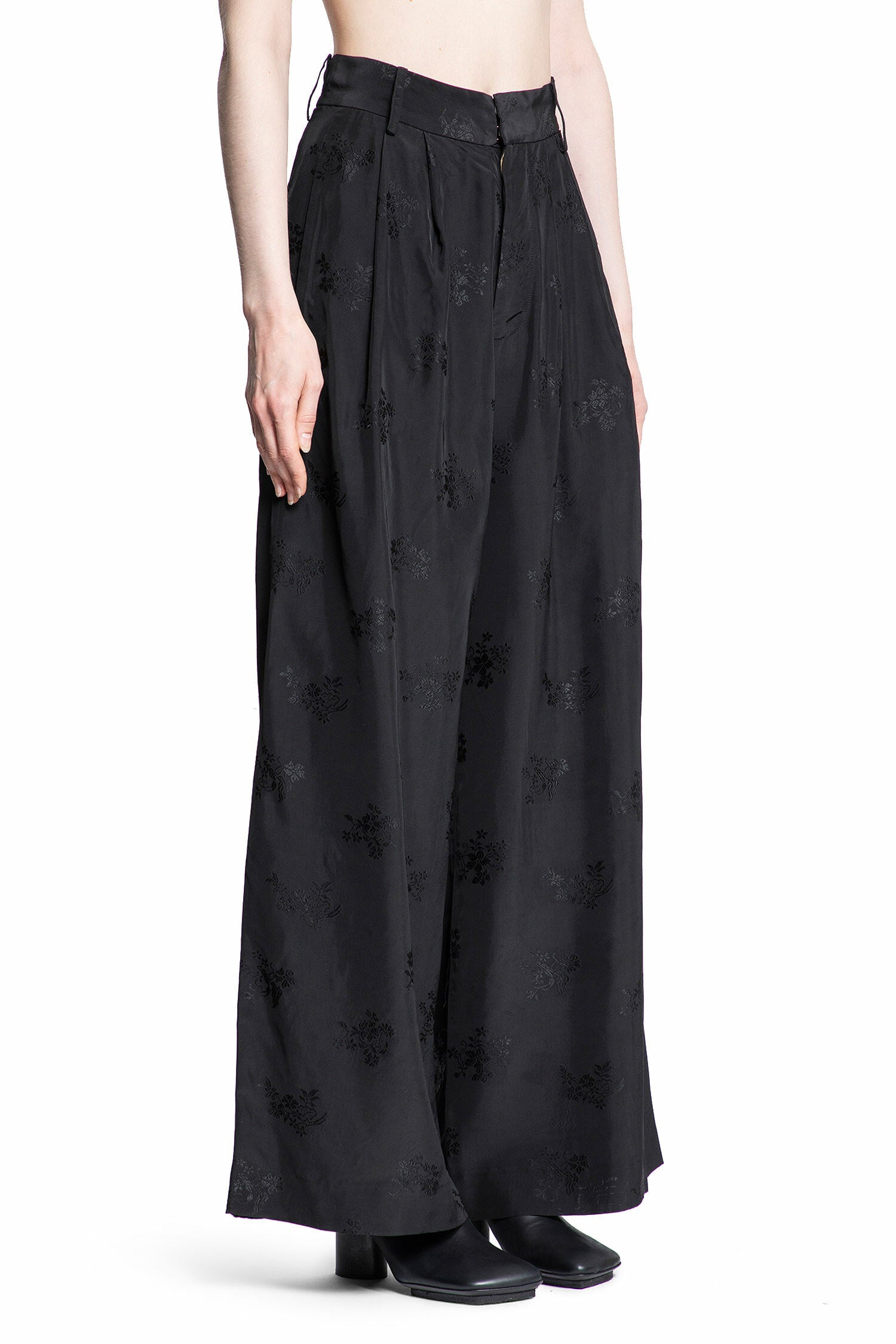 UMA WANG WOMAN BLACK TROUSERS