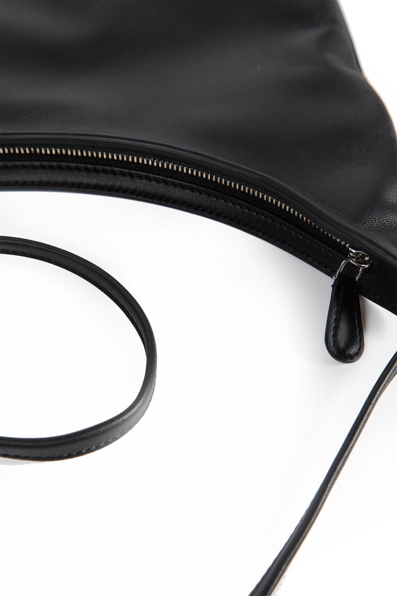 N/S Izzy Bag in Leather