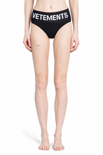 VETEMENTS WOMAN BLACK LINGERIE