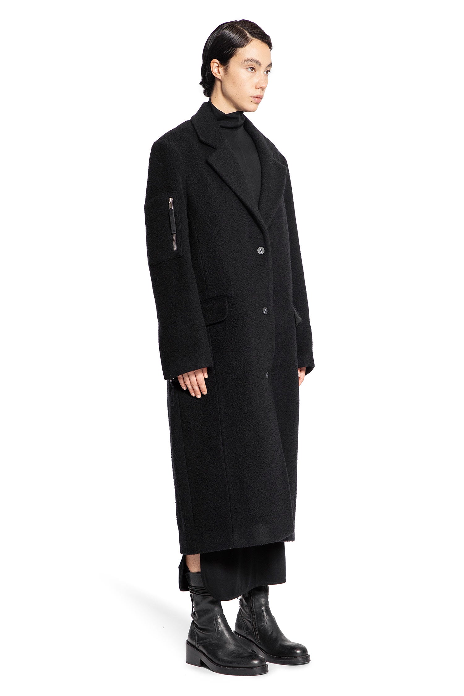 THOM KROM WOMAN BLACK COATS