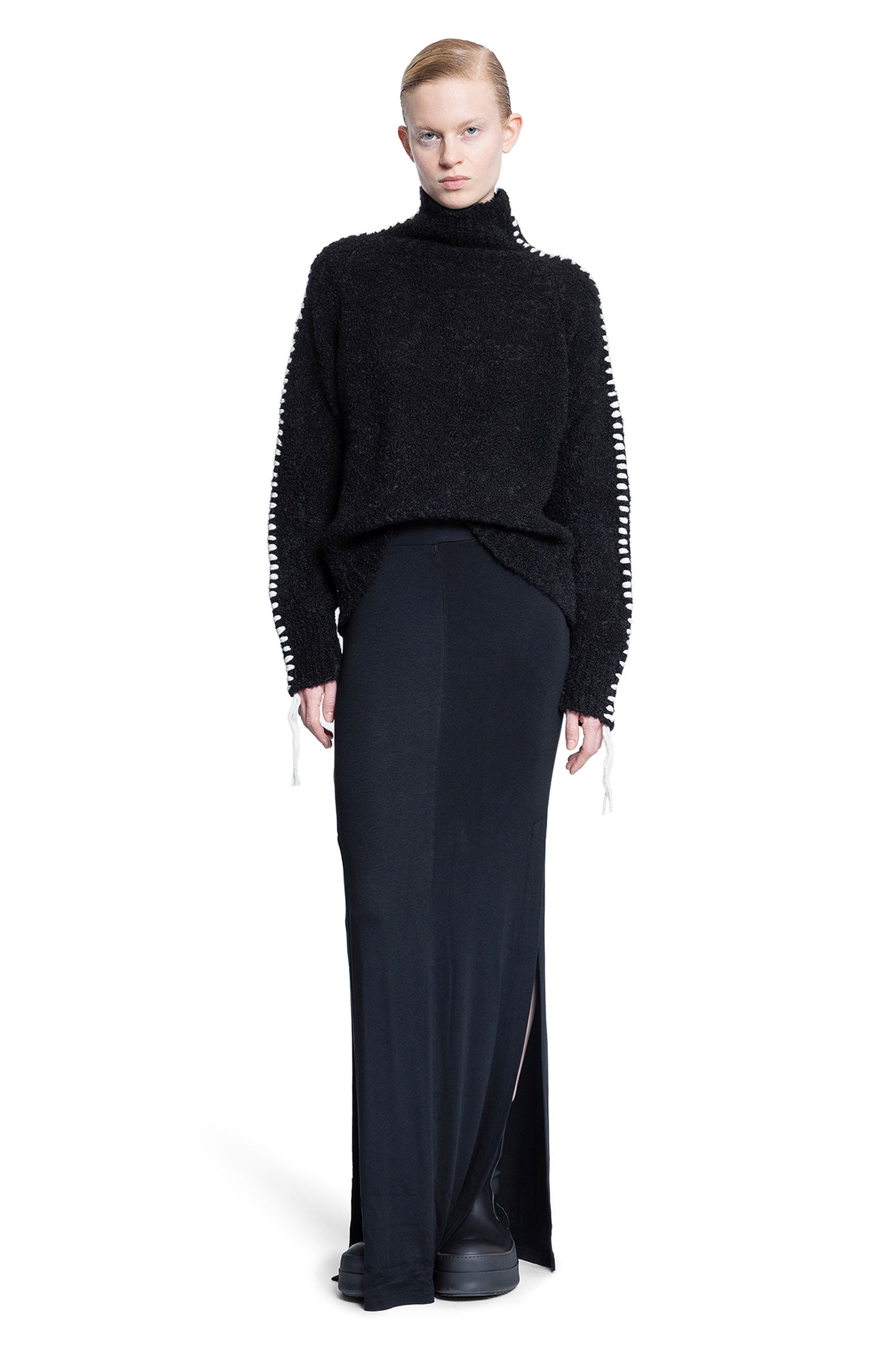 THOM KROM WOMAN BLACK KNITWEAR