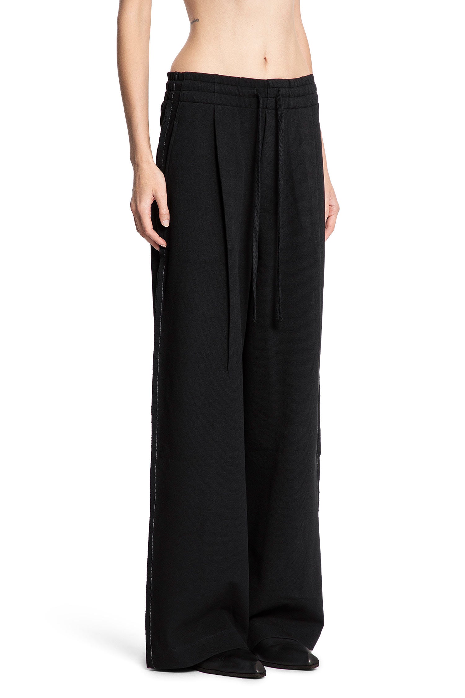 Pleated Wide Leg Sweatpants