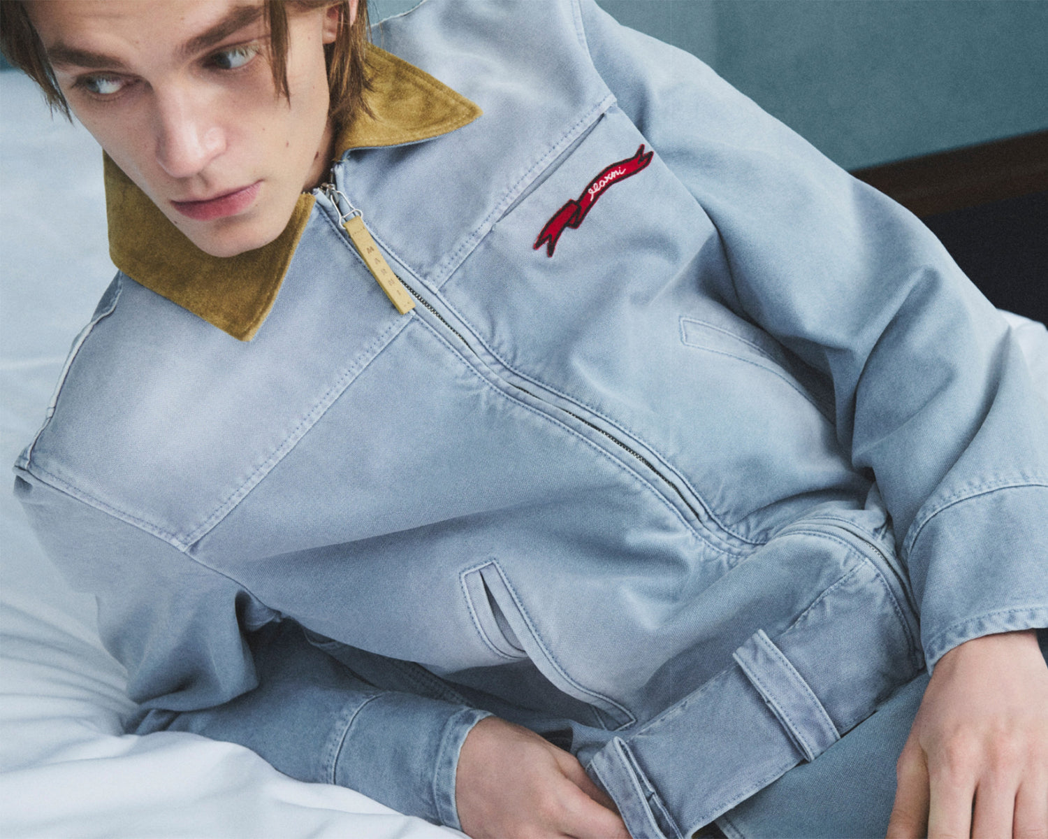 uomo 3 6 b3e3f4f3-210e-4fac-98c2-43e2c9c1854d