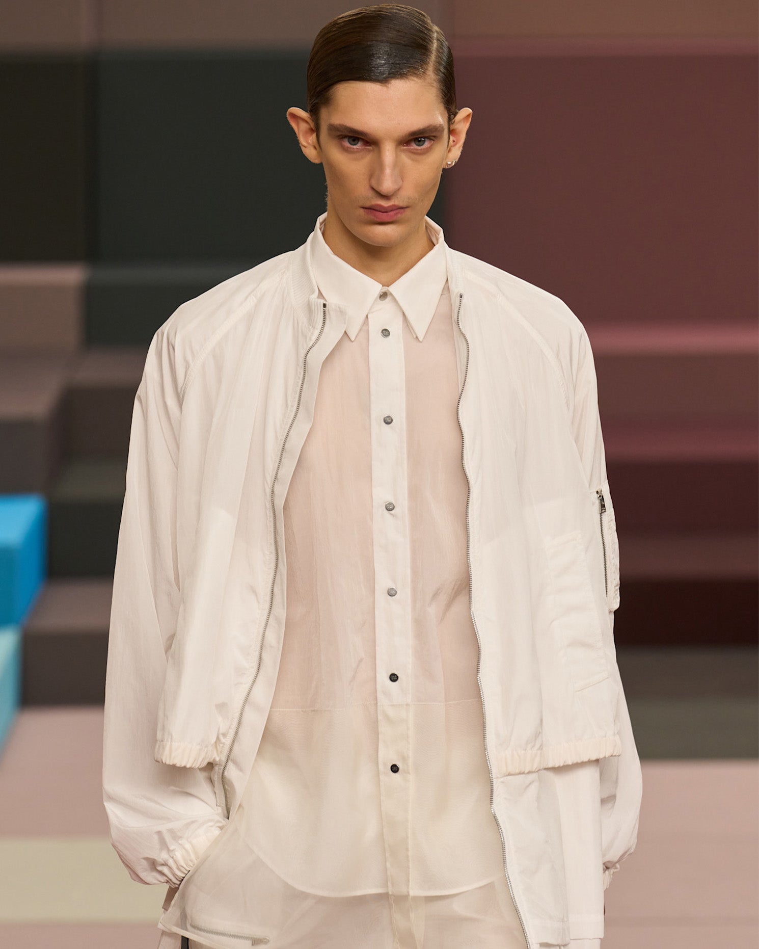 uomo 4 9