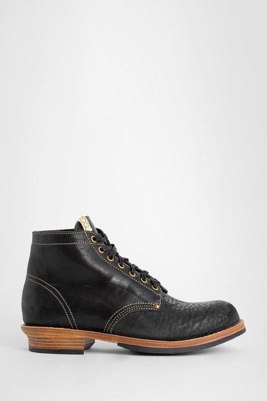 VISVIM MAN BLACK BOOTS